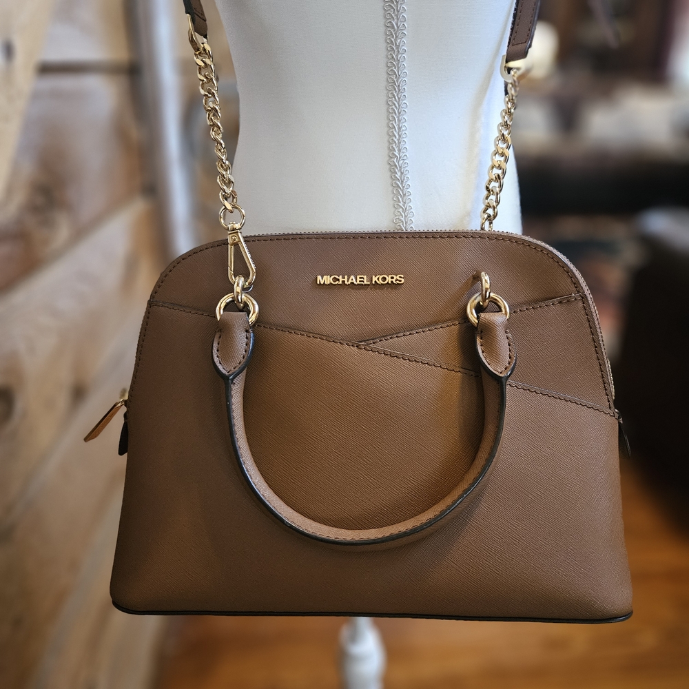 Michael Kors Brown Leather Shoulder Bag With Or Without Strapes
